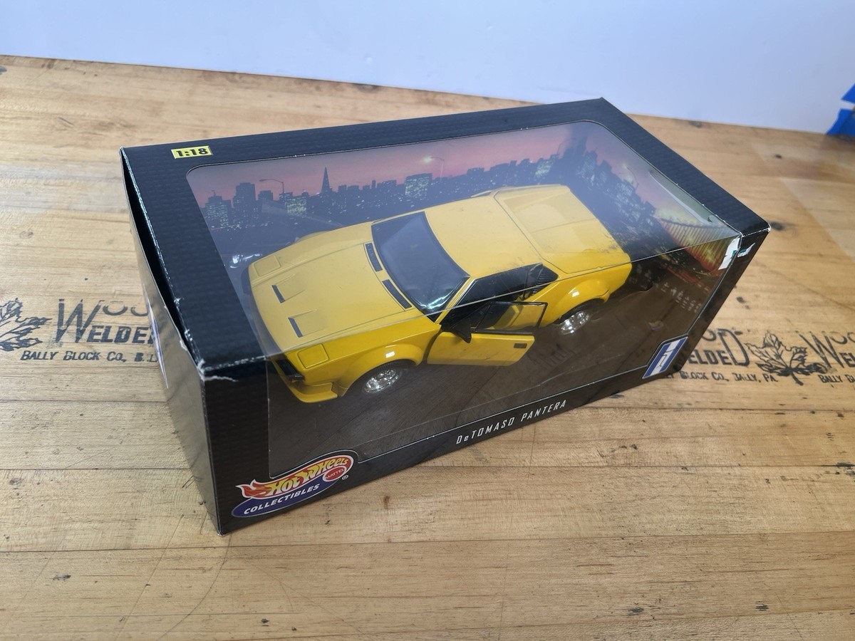 Hot Wheels Collectibles DETOMASO Pantera 1 18 Diecast for
