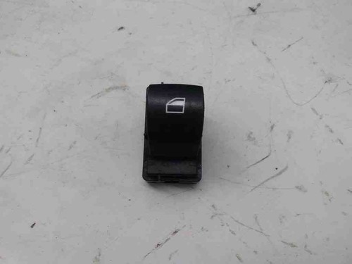 BMW 1 Coupe E82 Fensterheber Schalter Vorne rechts 6935534 2.00 Diesel 30978197