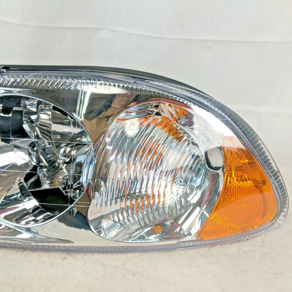 Faro LH de alta resistencia Dorman 8885504 para Mack CX CXU GU4 reemplaza 2M0526AM NOS Foto 4 de 4