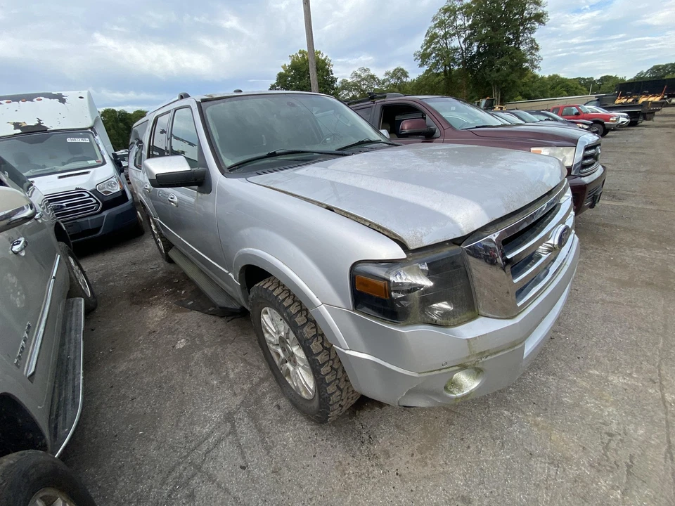 Used Alternator fits: 2012 Ford Expedition Grade A - Image 3 of 4