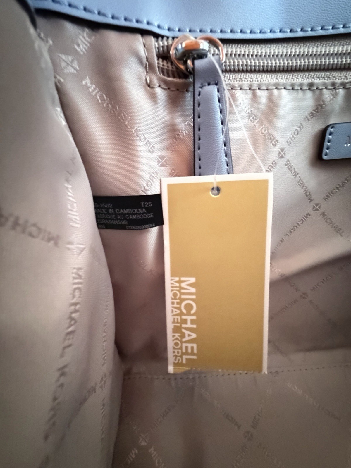 Michael Kors Sheila Medium Satchel Shoulder Crossbody Bag MK Ombre Light Sky thumbnail 10