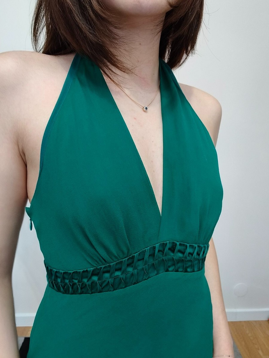 BCBGMAXAZRIA Elegant Emerald Green 100% Silk Dress, Deep V-Neck, Half Open  Back