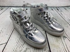Luz LED Zapatos para Hombres Zapatillas LED de caña alta Zapatos de recarga USB