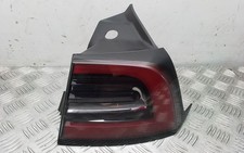 Tesla Model Y 2021 Hinten rechts Rückleuchte Heckleuchte IME30633