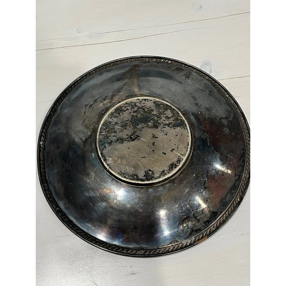 Plato de servir vintage plateado borde retorcido ornamentado Foto 2 de 4