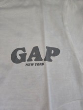 Mens GAP T shirts - Logo graphic on front/Cen...