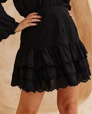 IN THE STYLE Frill Crochet Detail Co-ord Skirt in Black (fmn51-19)