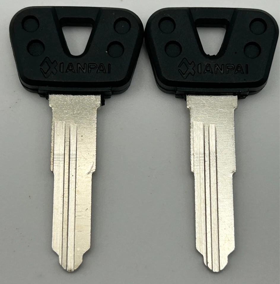 2 llaves en blanco Yamaha DT50 DT80 DT100 DT125 DT175 FU FJ600 FJ1100 FJ1200 FJ 1200 Foto 2 de 3