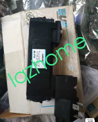  UNIVER solenoid valve    - Picture 1 of 3