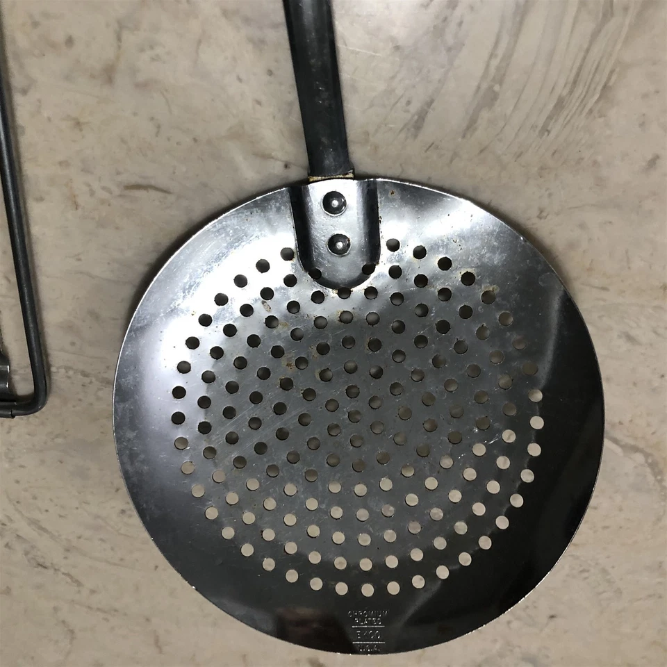 De colección Ekco Utensilios Mango Negro Skimmer Colador Tomate Queso Cortador Foto 2 de 4