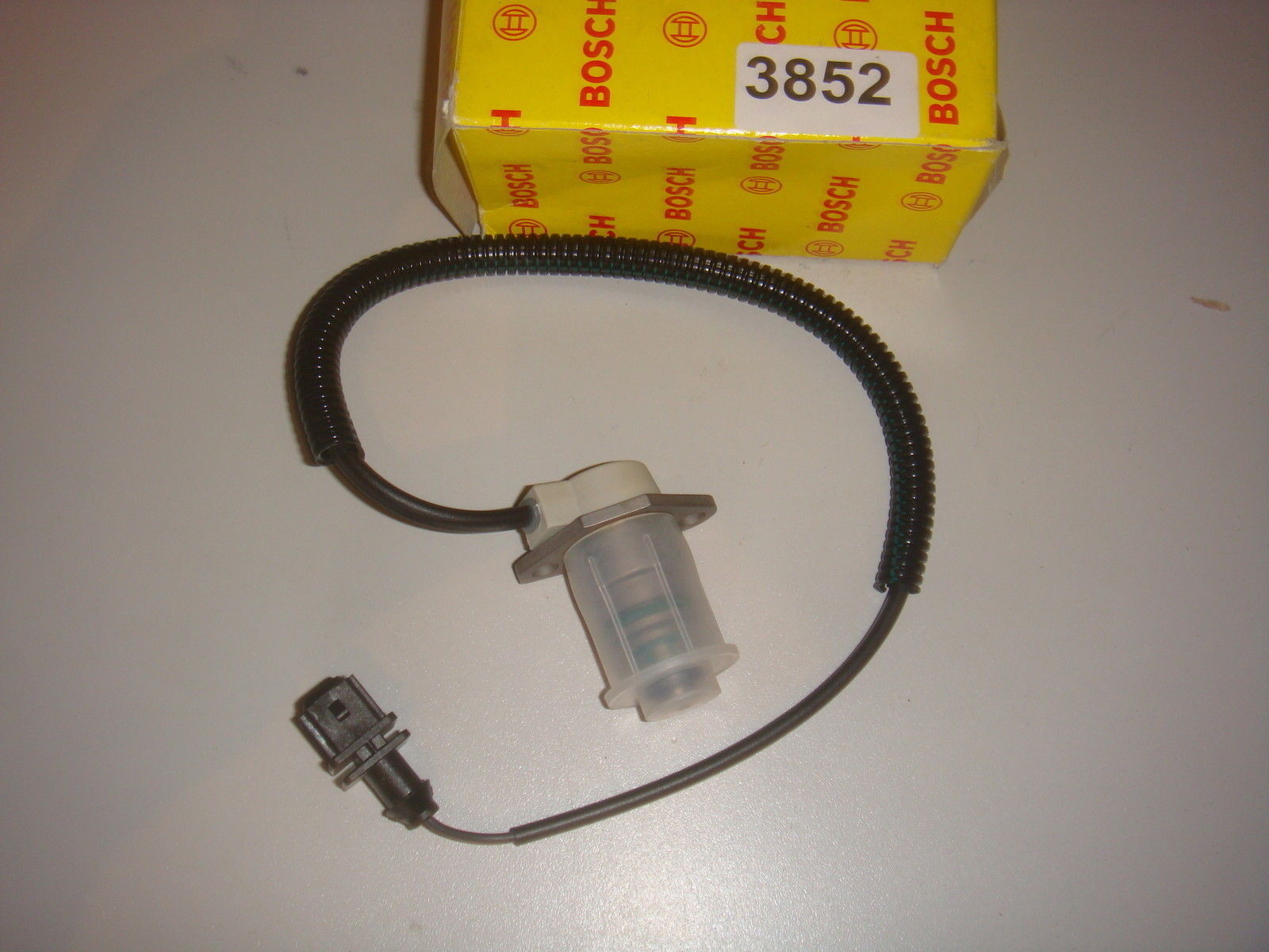 Injecteur Bosch 0281002198 neuf pour moteur diesel de voiture