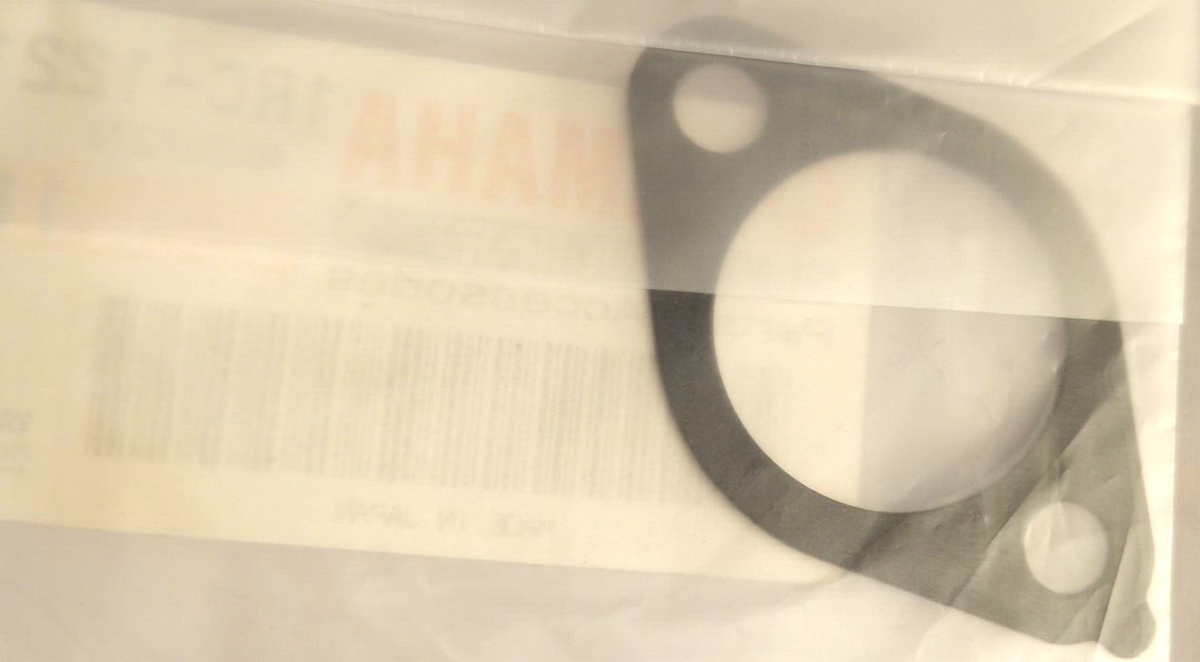 りお様 Yamaha FZ09, FJ09 Tensioner Case Gasket NOS 1RC-12213-00 (L-7664