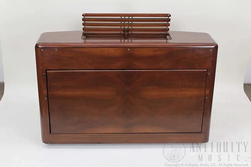 1939 RCA Story & Clark "Storytone" Electric Piano and Bench Foto 2 de 2