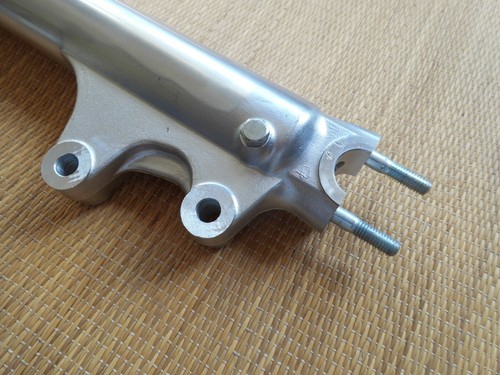 Honda Case Bottom Part Number 51421-MC5-003 - Picture 8 of 9