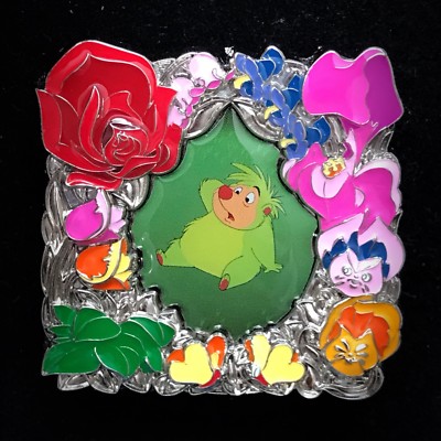 LE 500 Hedgehog Alice In Wonderland Flower Frame Disney Store 2017
