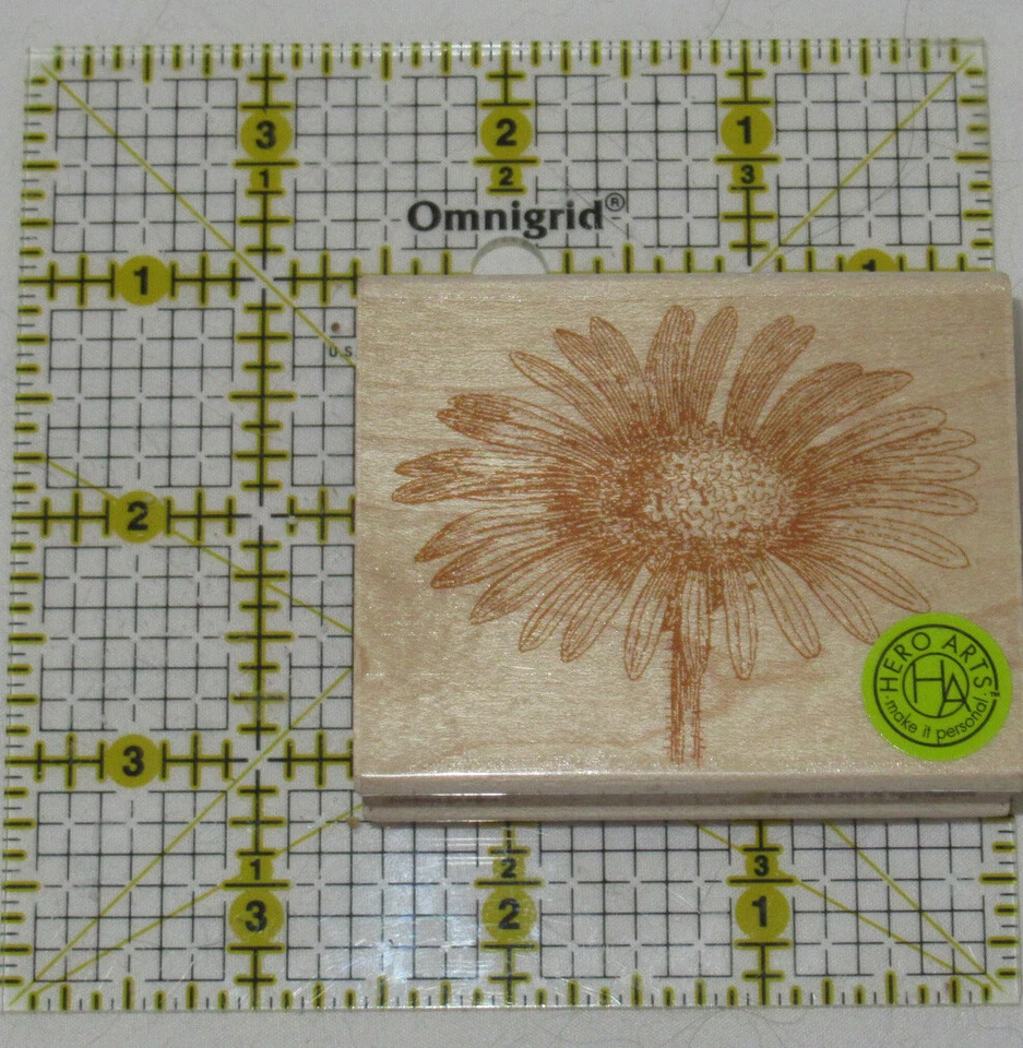 Sello de goma montado en madera Hero Arts FRESCO DE LA BÓVEDA MARGARITA EDICIÓN LIMITADA Foto 3 de 4