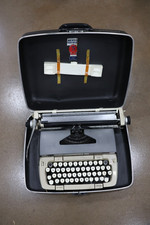 Vintage 1960’s Smith Corona Classic 12 Manual Typewriter - Grey/Tan - Dut's Deal thumbnail