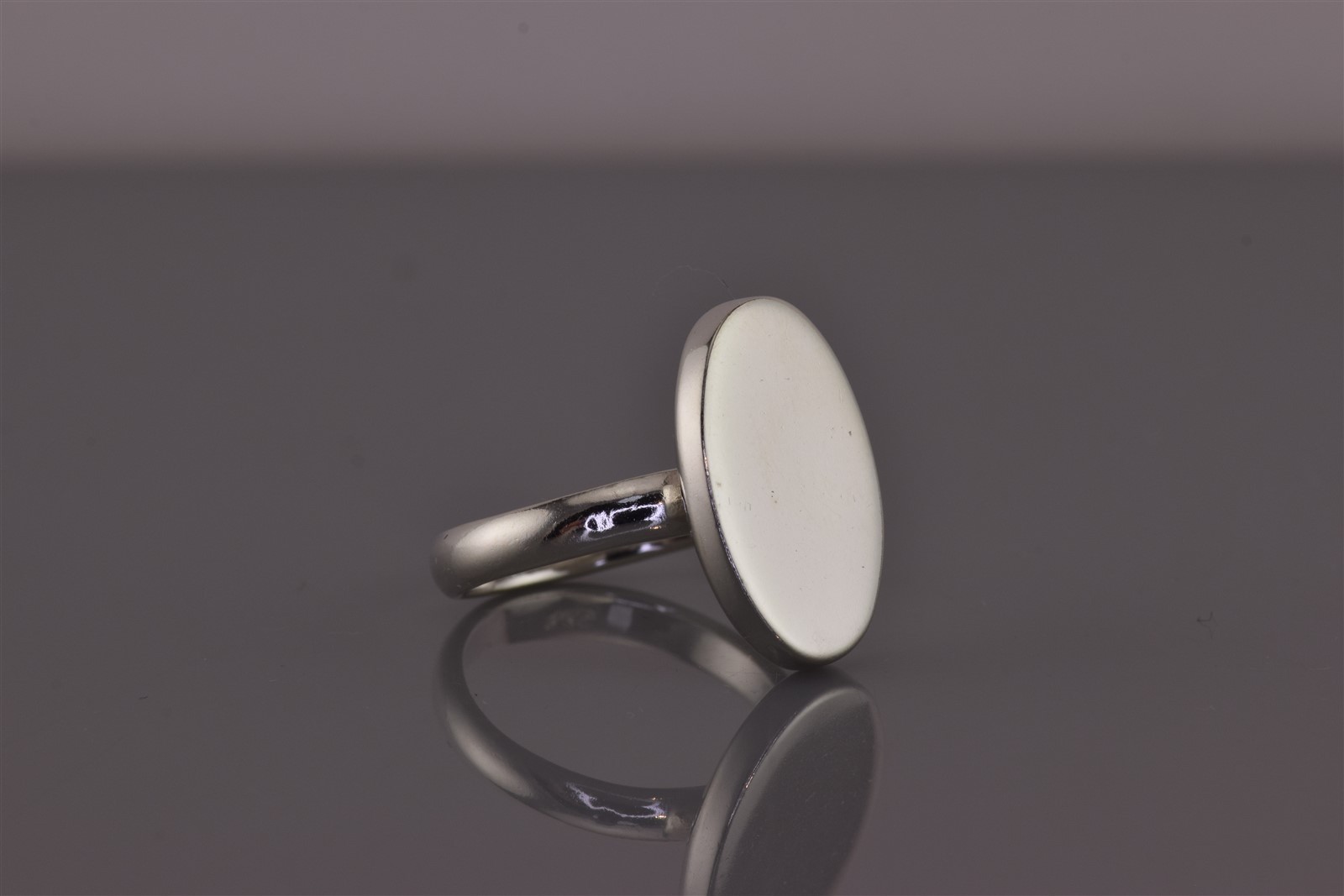 Sterling Silver 20mm Oval Solid Engravable Band R… - image 1