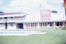Australia Riverdale Flag Lodge Vintage 1968 Color Travel Slides (3) Hotel Motel