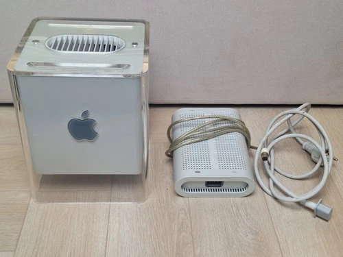 Apple PowerMac G4 Cube with Mac OS X 10.1 *Vintage, Rare, 2000* PowerPC G4