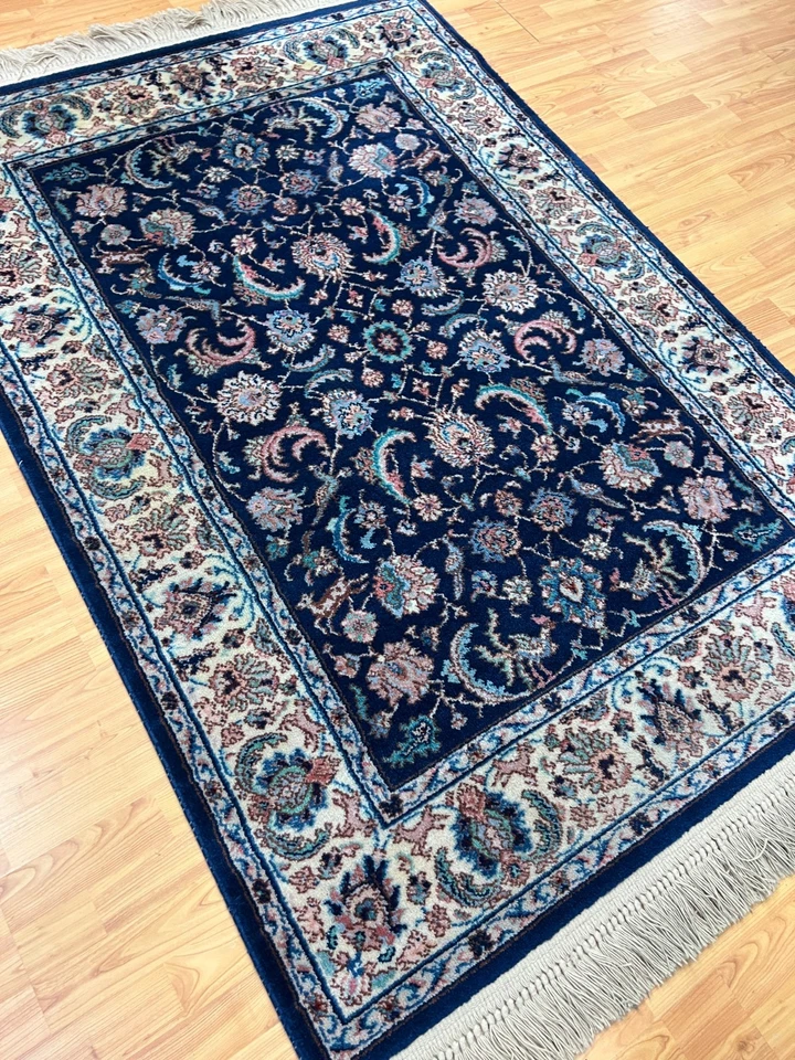 4'4" x 6' Karastan Tab riz Design Oriental Rug - Full Pile - Made in USA - Image 3 of 4