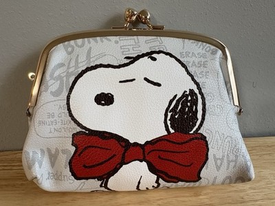 Peanuts Snoopy Gold-tone Metal Bow-shaped Clasp Purse