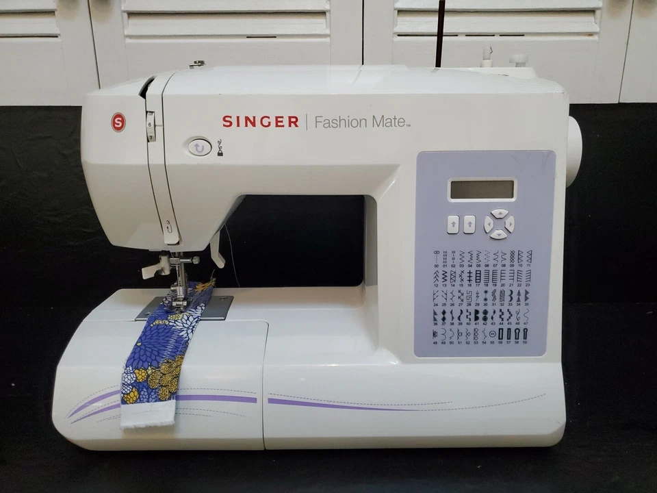 Singer Fashion Mate 6160 Sewing Machine with 60 Stitch Styles - Image 2 of 4