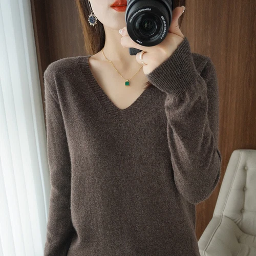 Autumn Winter Warm Cashmere Sweater Woman V-Neck Pullover Casual Knitted Tops - Bild 13 von 19