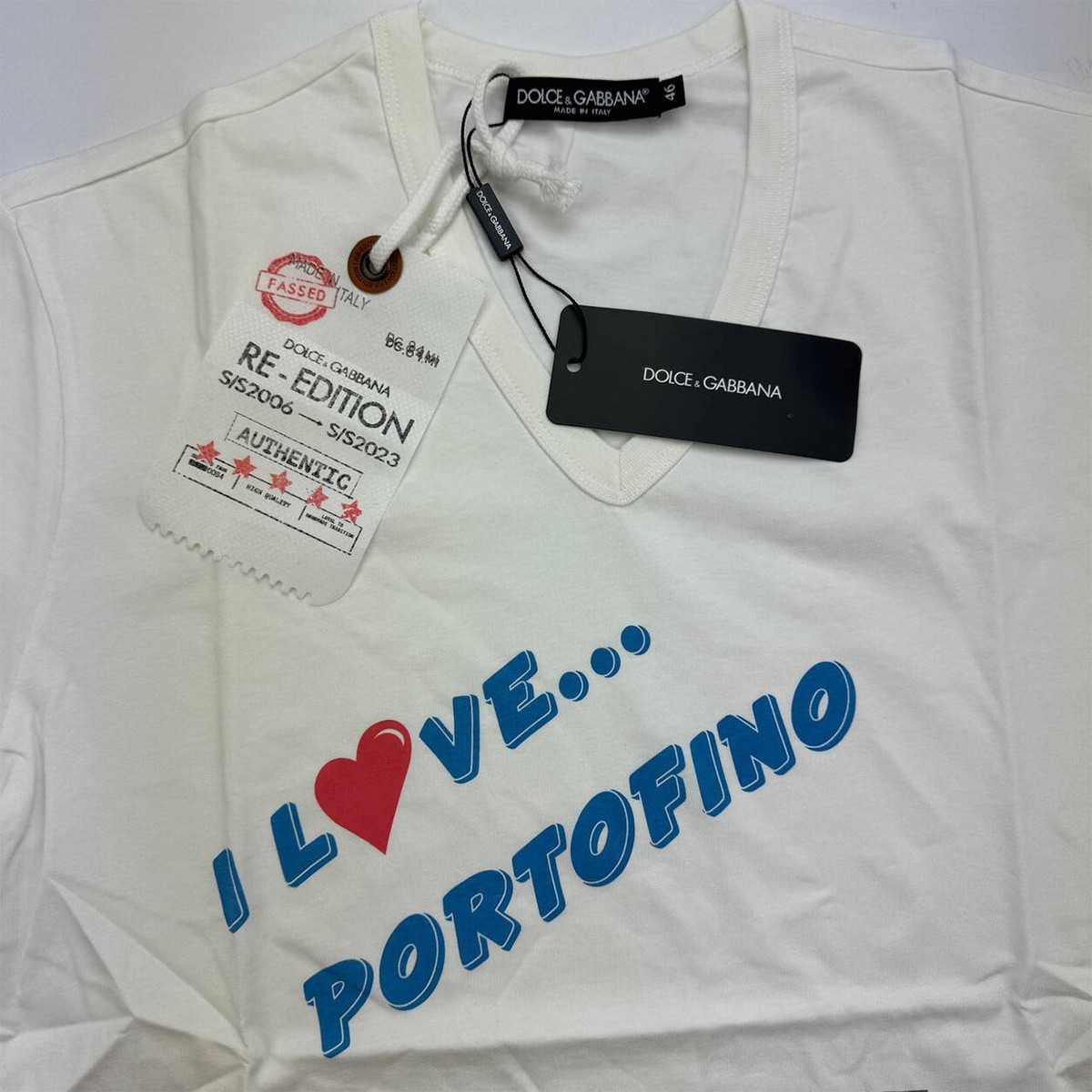 Dolce & Gabbana Men Graphic Print Portofino V-Neck T-Shirt