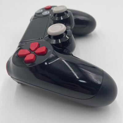 PlayStation 4 x Star Wars Darth Vader Edition Controller