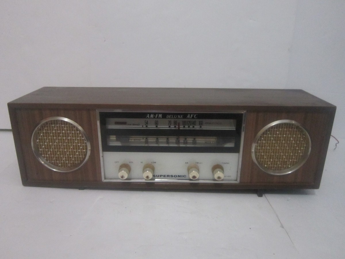 VTG RARE SUPERSONIC Deluxe #AF-610 AM/FM/AFC 7 Tube Radio and