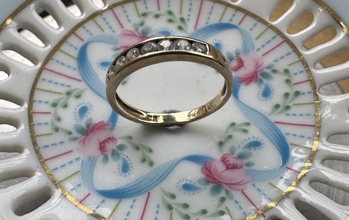 Vintage 9ct Gold Ring CZ Cubic Zirconia Size UK M - Picture 7 of 23