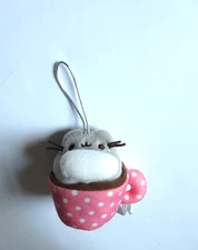GUND Pusheen Series 2 Holiday Ornament Hot Cocoa Plush 2" (Pre-Owned)