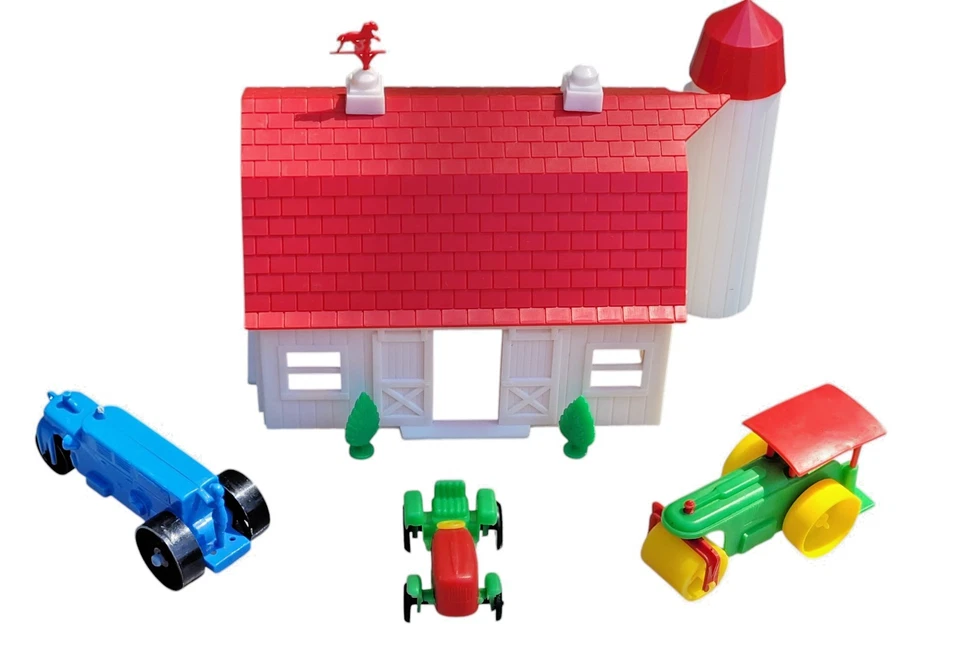 Vintage Plasticville 1851 Barn - O/S Scale Kit Complete w/Extras - MIB - Image 2 of 4