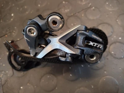 Shimano XTR RD-M972 Rear Derailleur 9 Speed Mech Retro M972 Carbon Plate - Image 1 of 4