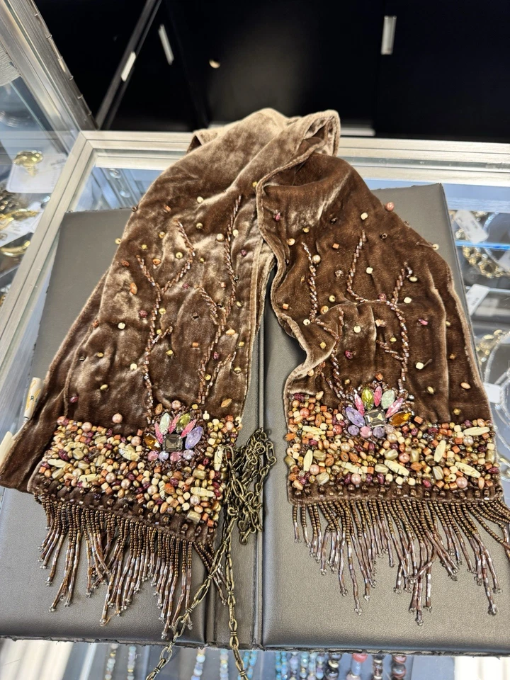 VTG Mary Frances Beaded 100% Silk Velvet Bag  Velvet Crossbody Scarf Set Purse - Image 4 of 4