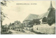 27.NOTRE DAME DU HAMEL.n°26677.RUE DE L'EGLISE