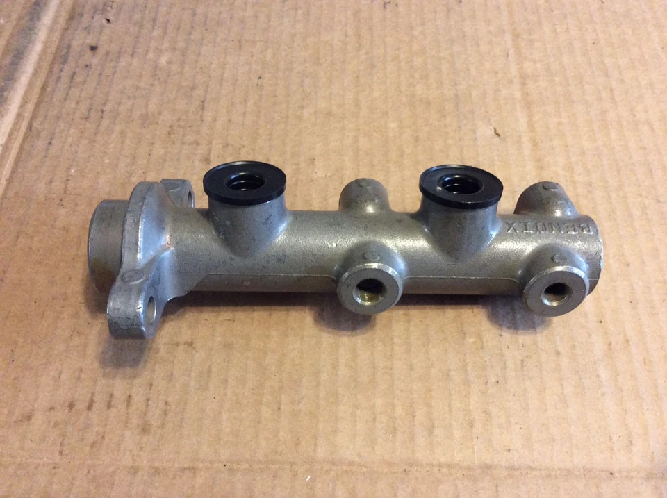 Cilindro maestro de freno Wagner R123651 para Ford Mercury Sable Taurus 91-95 Foto 4 de 4