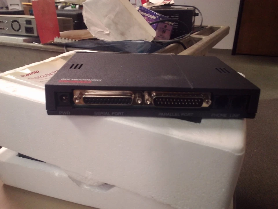 New Compaq 316906-002 Microcom 510 56 Kbps External Fax Modem 316907-001 - Image 4 of 4