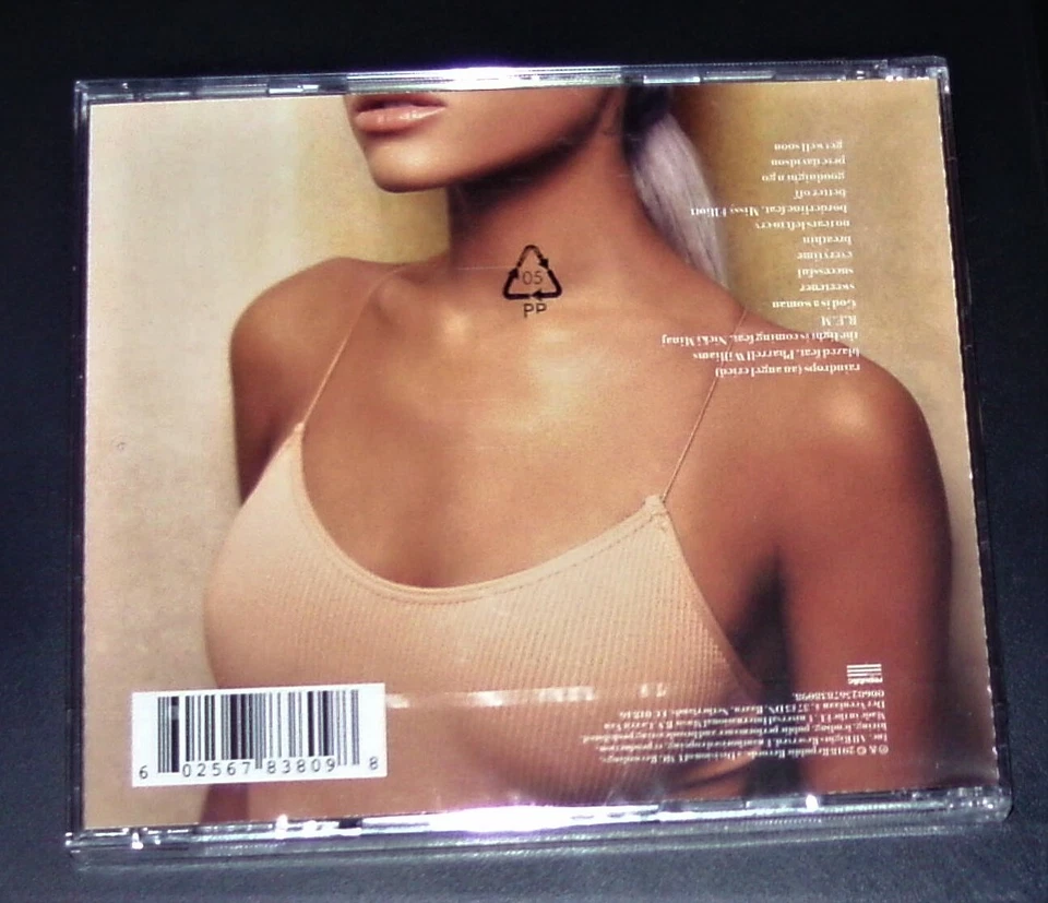 ARIANA GRANDE SWEETENER CD SCHNELLER VERSAND NEU & OVP - Bild 2 von 2