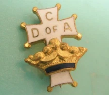 CD of A Catholic Daughters of Americas Vintage TINY SMALL Tie Tack Lapel Pin p60