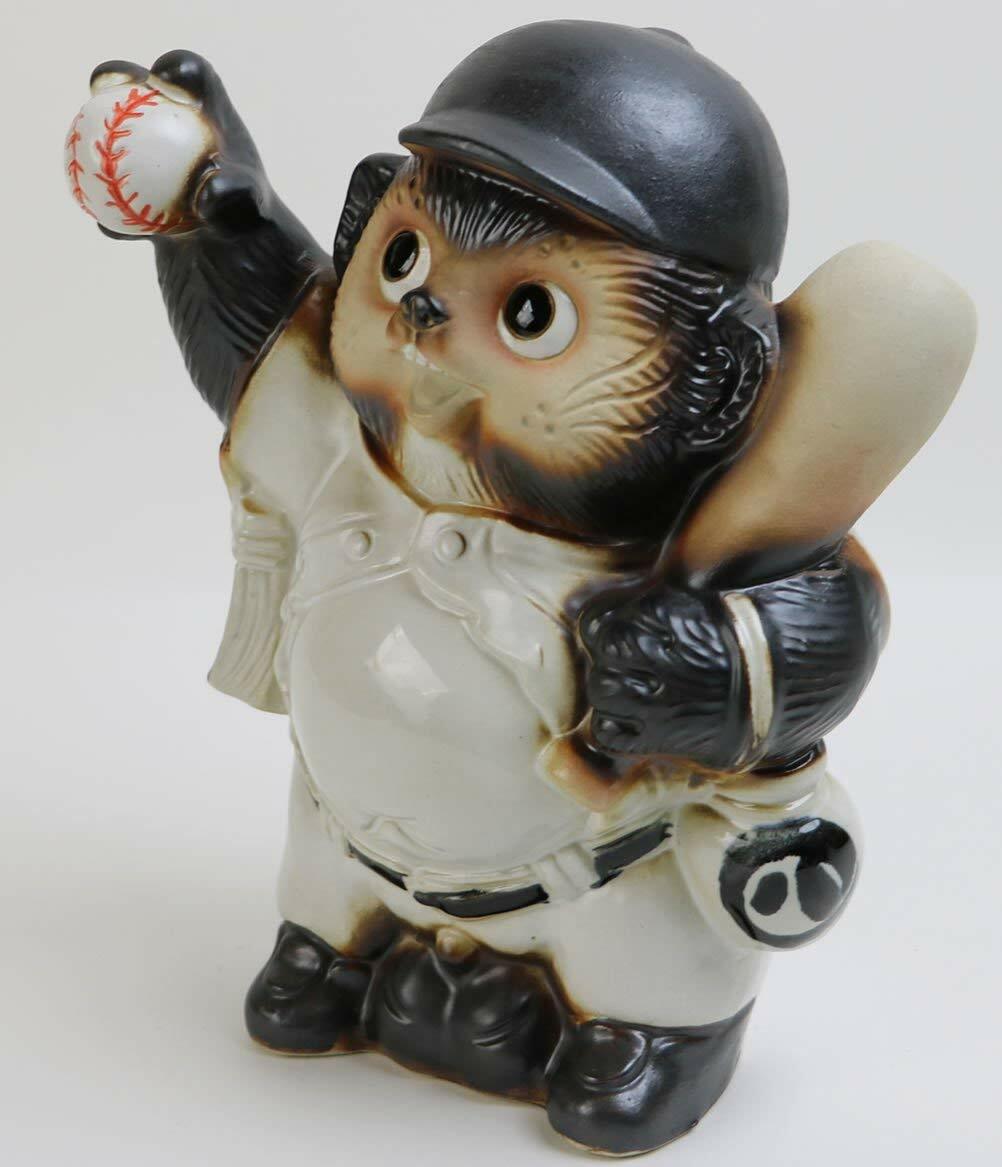 Raccoon Dog Shigaraki Yaki Baseball Uniform Tanuki Lucky Charm