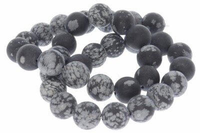 0.4 lfm (57,37   */ 1 lfm) 10S201 - Schneeflocken Obsidian frozen  Kugel Strang 