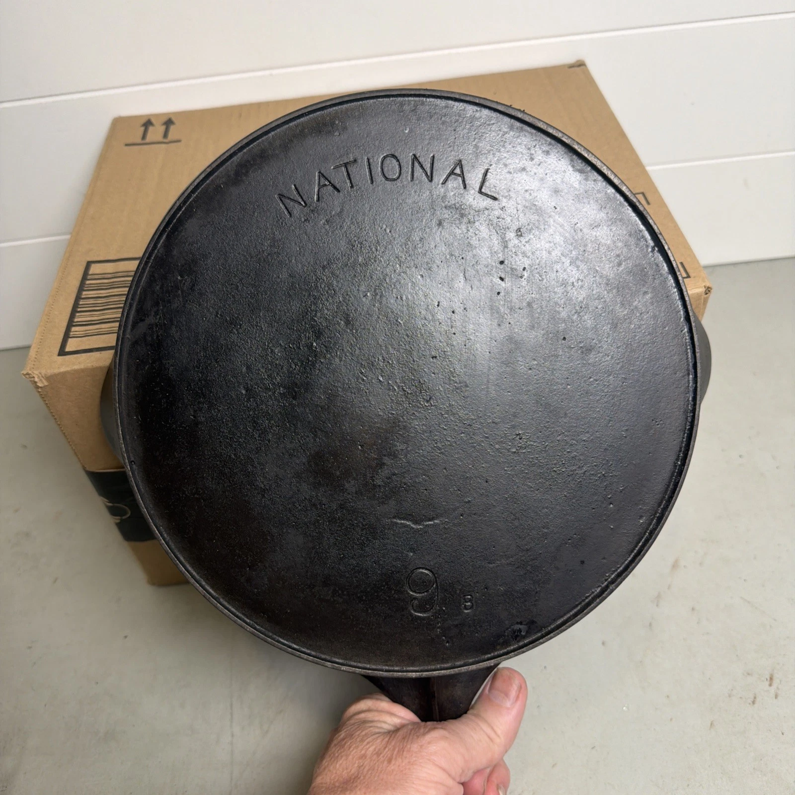 RARE National #9B Arch Logo Cast iron Skillet w/Heat Ring Sits Flat