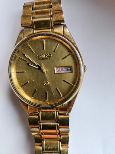 Seiko 8123‑8000 Vintage Quartz Men’s Watch – Stainless Steel