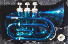cecilio pocket trumpet, in new condition. With case.