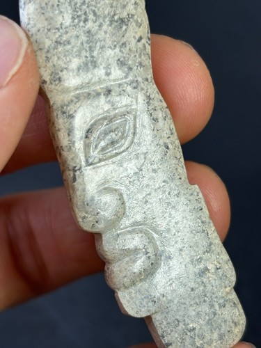Chinese carving jade amulet sacred human face design Shijiahe culture 玉神人面佩 - Picture 6 of 10
