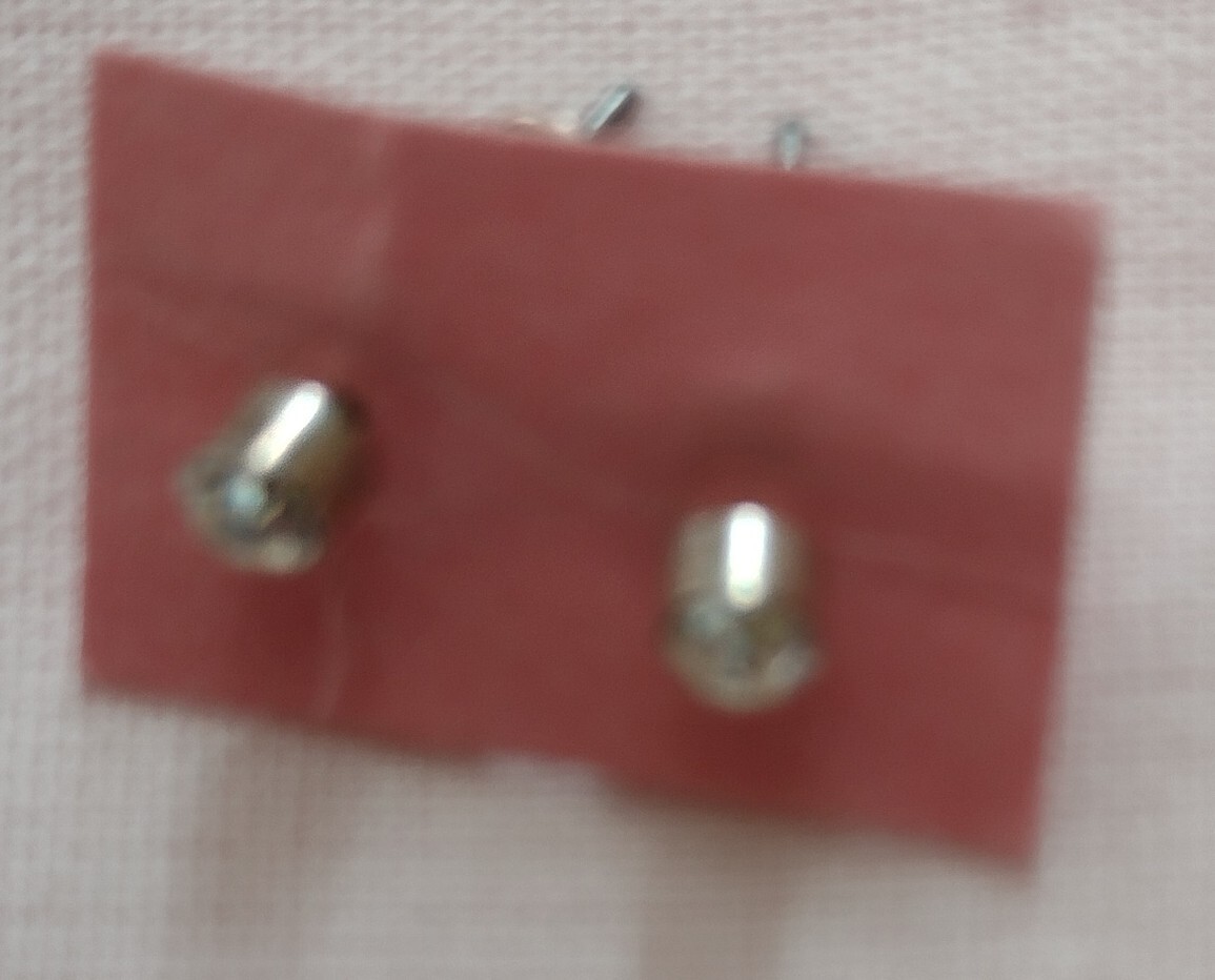 Elegant stud earrings for women in sterling silver or gold