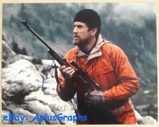 ROBERT DeNIRO... The Deer Hunter (11x14) SIGNED ROBERT DeNIRO... The Deer Hunter (11x14) SIGNED