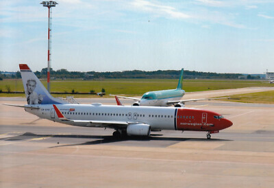 32423/ Foto   BOEING 737   LN-DYE   NORWEGIAN   Berlin-Schönefeld